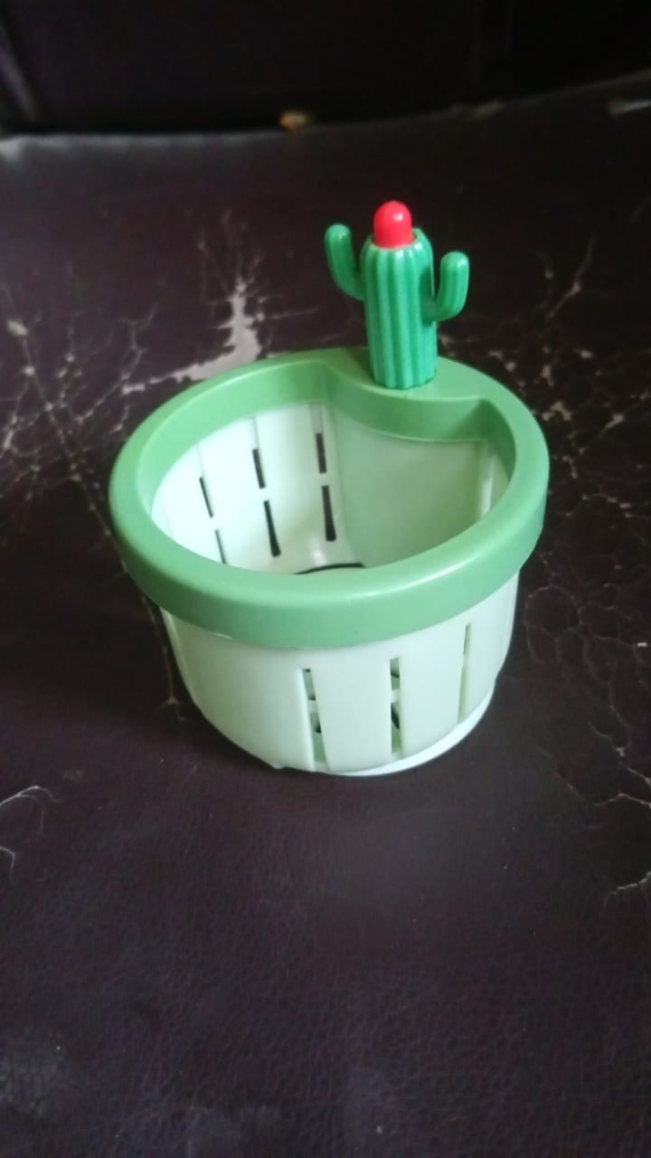 Plastic Kitchen Sink Drain Strainer (1 Pc) Plastic Kitchen Sink Drain Strainer (1 Pc)